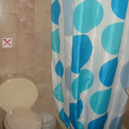 Omiros Guest house